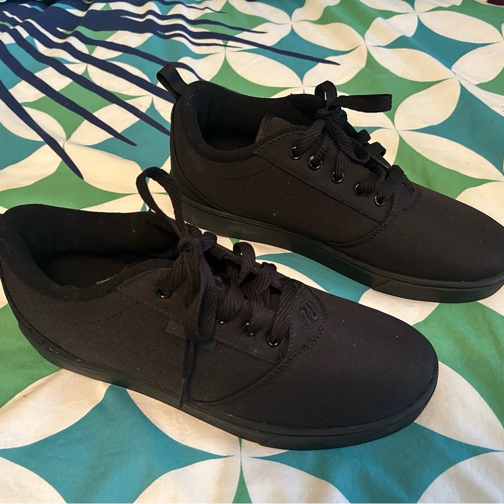 Heelys Black Canvas Men's Sneakers